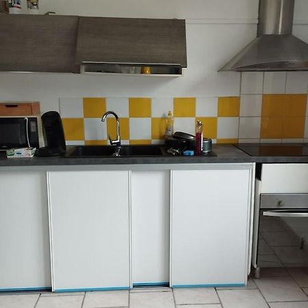 Agreable Maison Avec Parking Gratuit Apartment Amiens Exterior photo